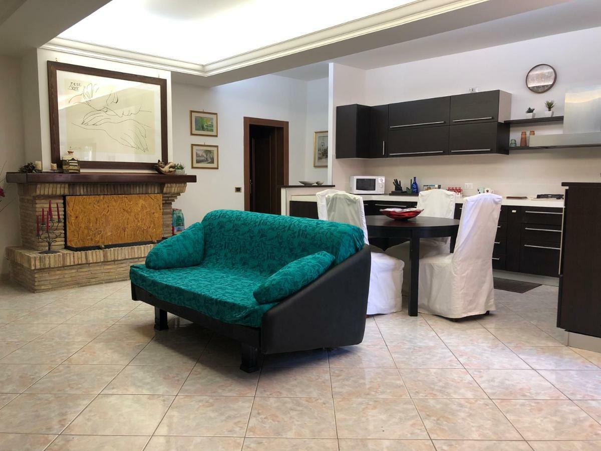 PapignoLa Residenza Dei Papi别墅 外观 照片